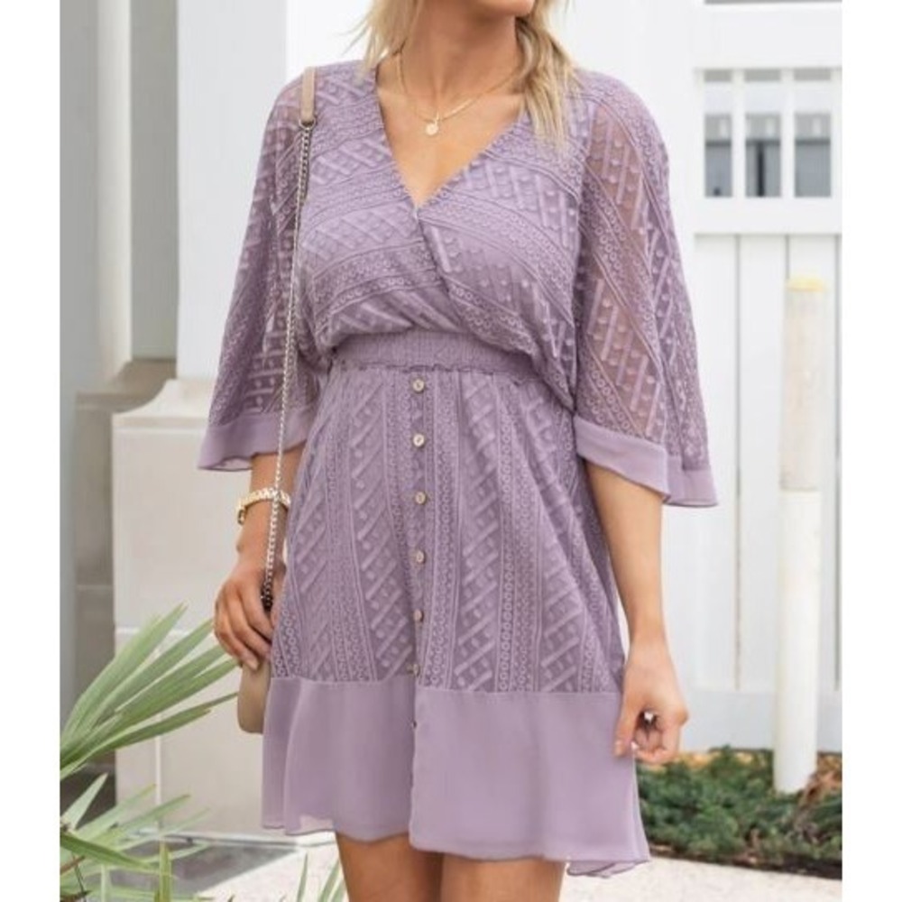 Grace and Lace Angel Sleeve Dress Lavender Mist Size Medium Feminine Lined‎ Mini